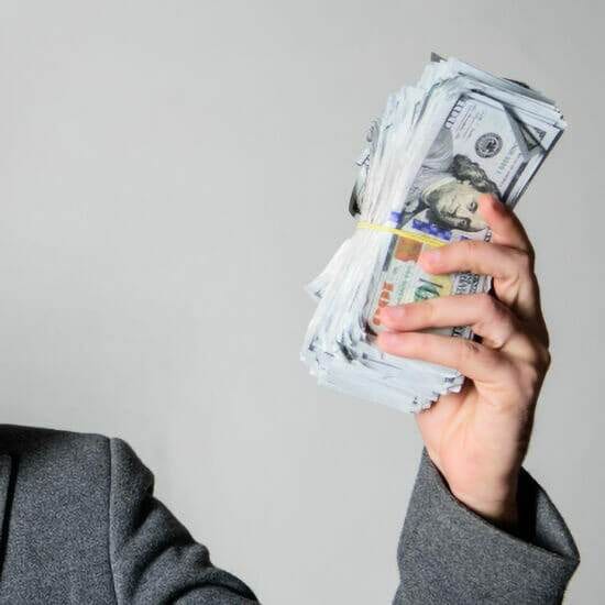 how to transform your blog into a sales machine2 550.jpg
